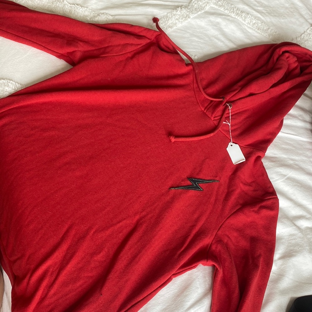 M red aviator nation sweatshirt with lightening Boldt